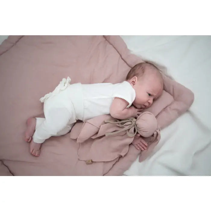 Przytulanka dla niemowląt lniana – pudrowy róż