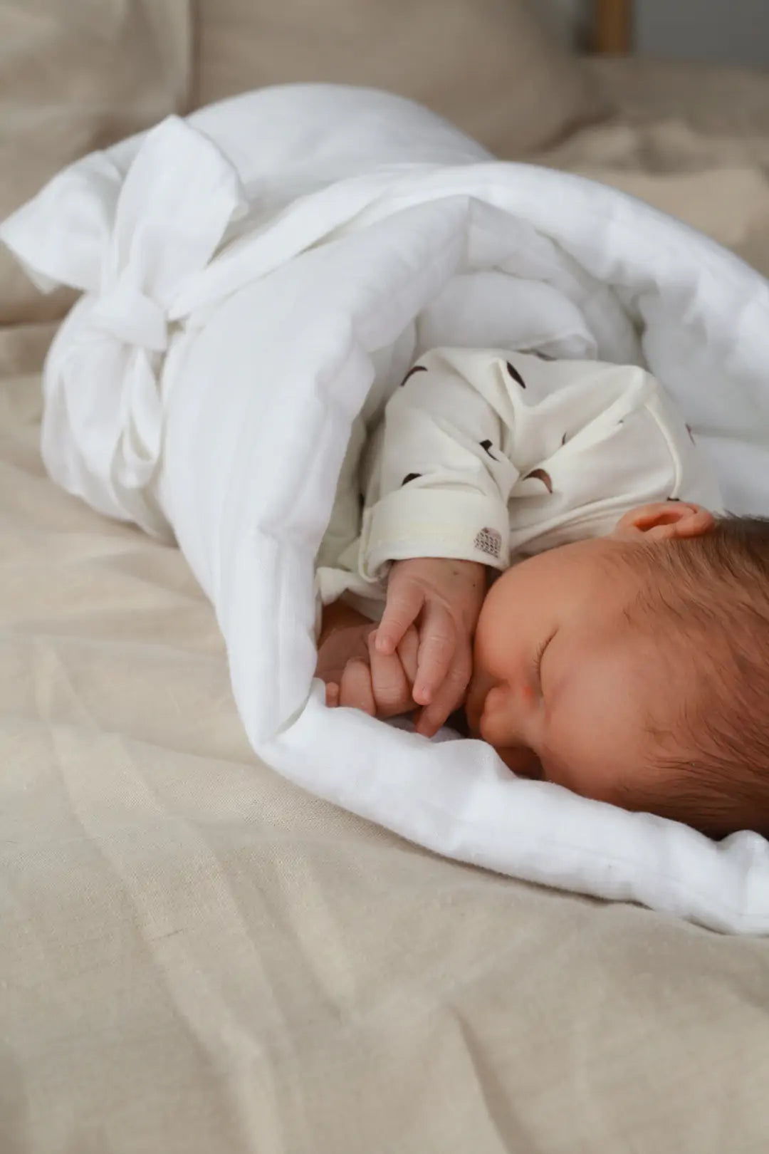 Rożek niemowlęcy lniany – kolor biały