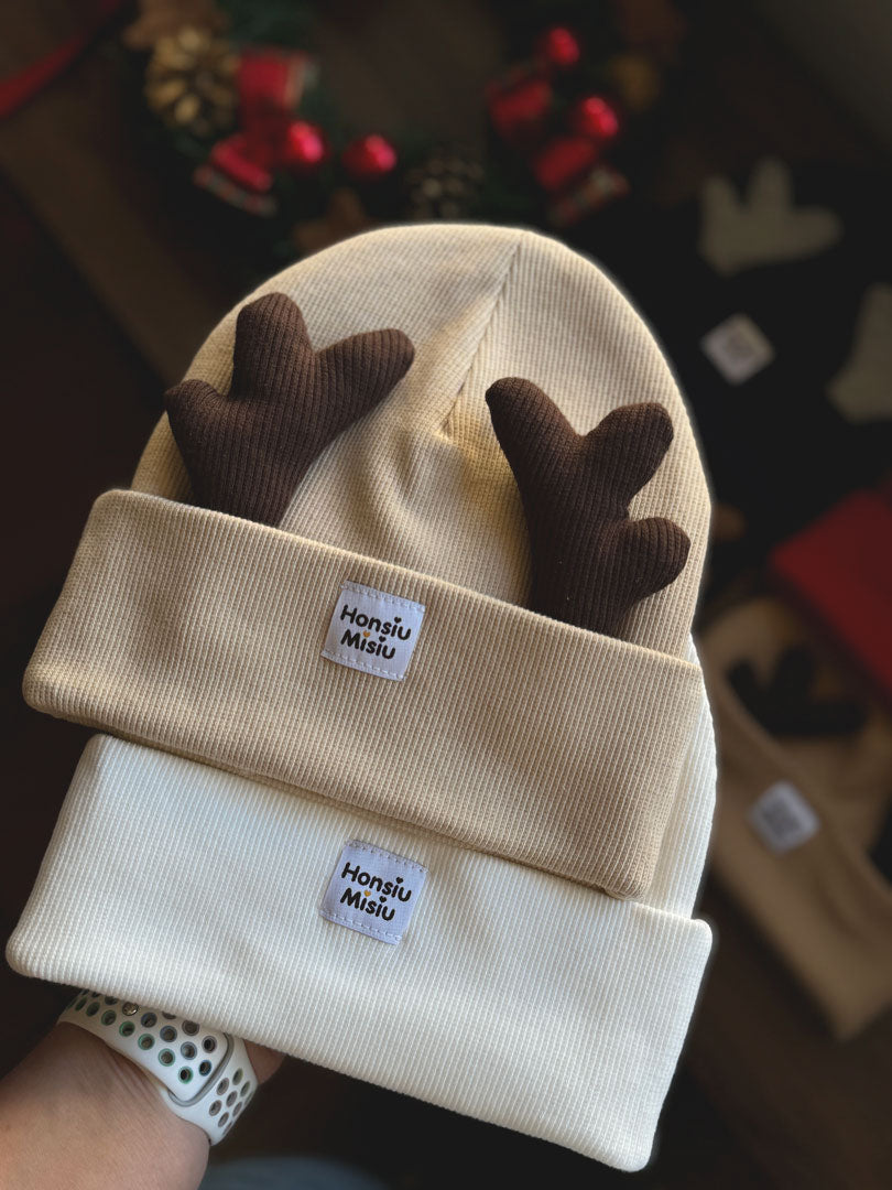 Czapka beanie Renifer Cappuccino