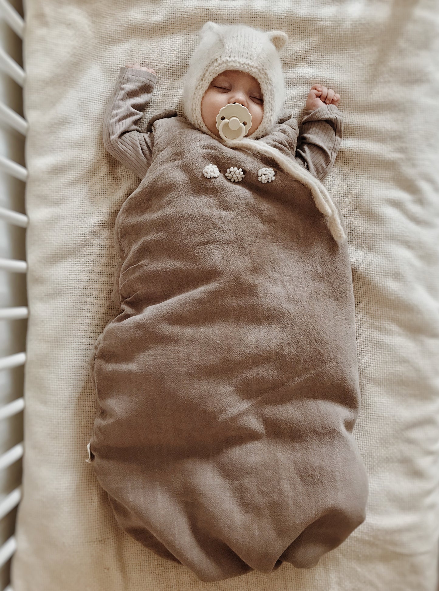 Lniany Zakątek – śpiworek niemowlęcy Toupe / różne rozmiary
