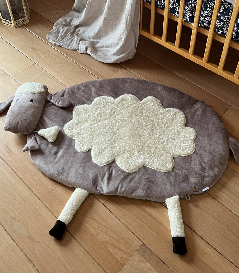 Owca – drewniany stojak edukacyjny babygym + mata interaktywna
