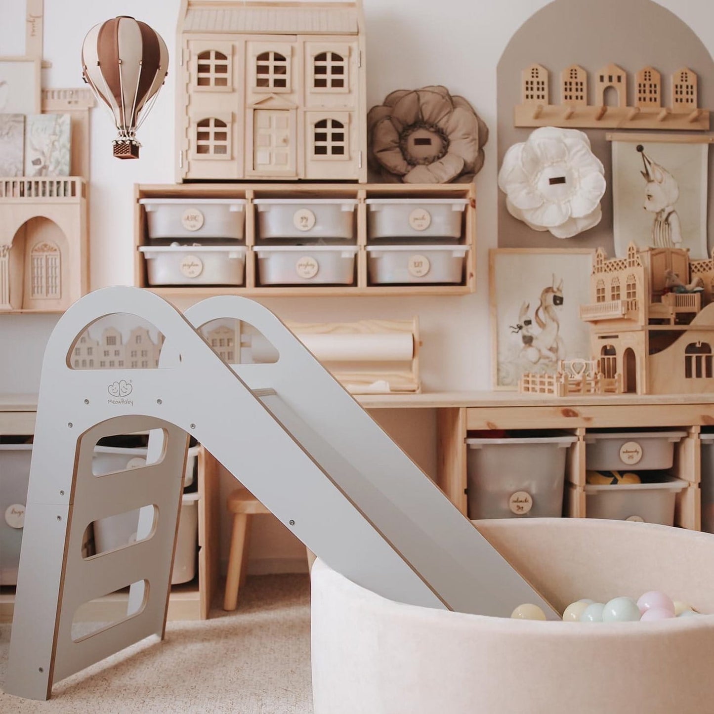 MeowBaby® Montessori drewniana zjeżdżalnia dla dzieci, Scandi - szara